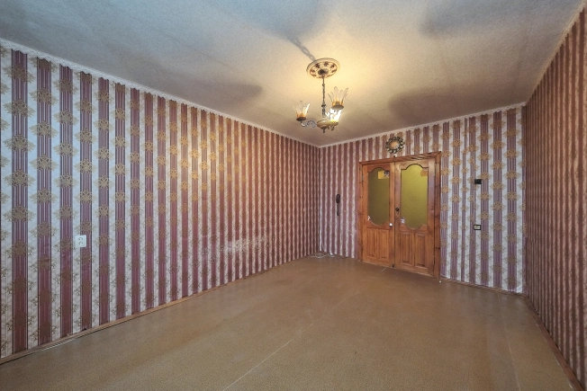 Купить трехкомнатную квартиру на улице Введенская в Рязани. Вариант № 10562176, 2, площадь - квм, цена 4300000 рублей