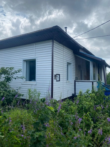 Купить дом на улице Садовая в Алтайском крае. Вариант № 59765, 31, площадь -  квм, цена 3500000 рублей