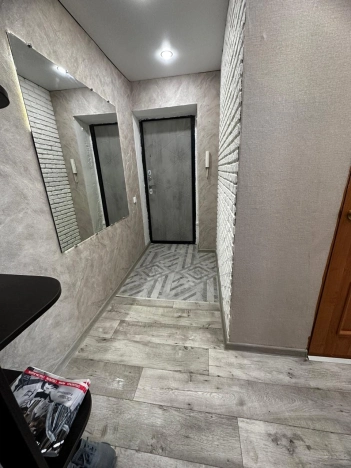 Купить однокомнатную квартиру в Октябрьском. Вариант № 8418739, 3, площадь -  квм, цена 2500000 рублей