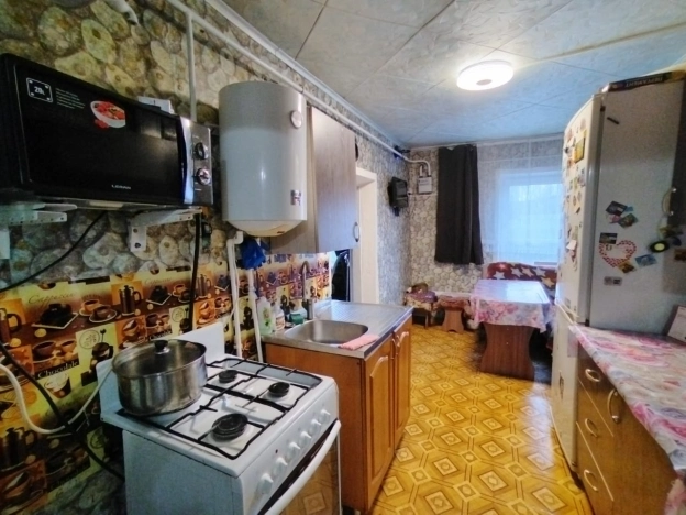 Купить дом в Алтайском крае. Вариант № 8840104, 6, площадь -  квм, цена 3100000 рублей