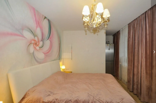 Купить трехкомнатную квартиру в районе Ленинский в Новосибирске. Вариант № 54736, 12, площадь -  квм, цена 8200000 рублей