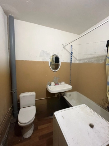 Купить однокомнатную квартиру на улице 3-й проезд Можайского в Пензе. Вариант № 7973762, 3, площадь -  квм, цена 2350000 рублей