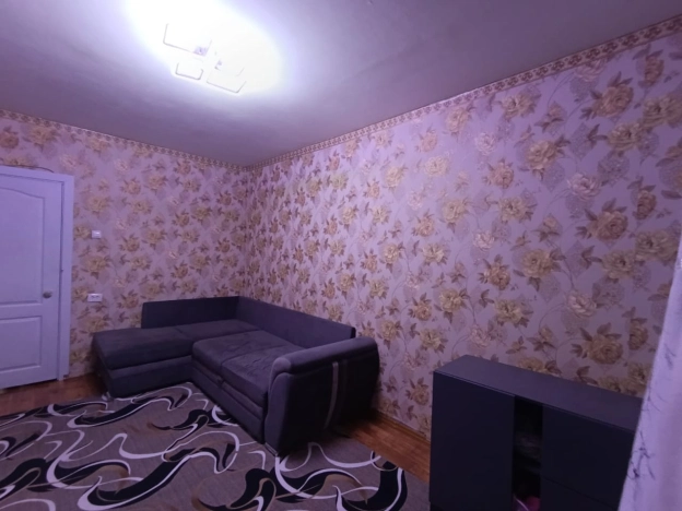 Купить однокомнатную квартиру в Новосибирской области. Вариант № 9321572, 3, площадь -  квм, цена 5350000 рублей