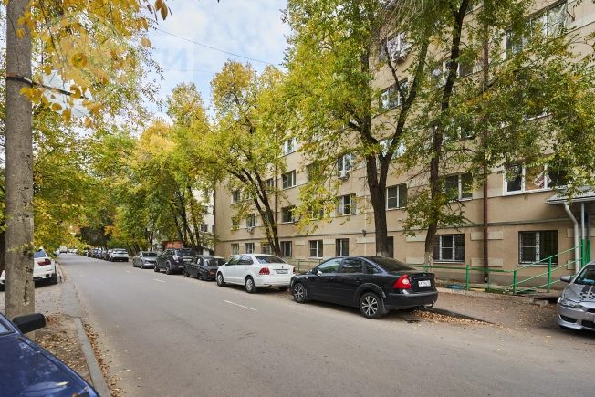 Купить однокомнатную квартиру в Воронеже. Вариант № 7960305, 14, площадь -  квм, цена 1700000 рублей