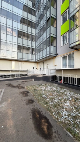 Купить квартиру у метро Зенит в Санкт-Петербурге. Вариант № 10238832, 37, площадь - квм, цена 4950000 рублей