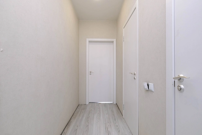 Купить трехкомнатную квартиру на улице Жилмассив в Новосибирской области. Вариант № 8912752, 18, площадь -  квм, цена 10900000 рублей