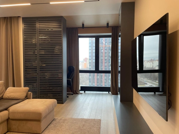 Купить квартиру на вторичке в Москве. Вариант № 26062, 4, площадь -  квм, цена 39800000 рублей