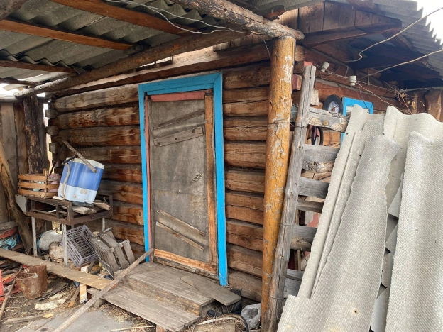 Купить дом на улице Административная в Иркутской области. Вариант № 7642002, 7, площадь -  квм, цена 1500000 рублей