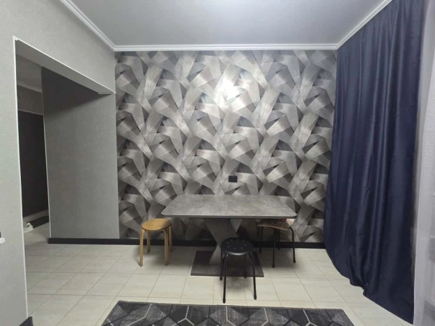 Купить двухкомнатную квартиру в Новороссийске. Вариант № 7714845, 8, площадь -  квм, цена 5200000 рублей