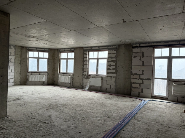 Купить трехкомнатную квартиру в Микрорайоне Южный, Красногорск в Красногорске. Вариант № 10921355, 5, площадь -  квм, цена 17800000 рублей