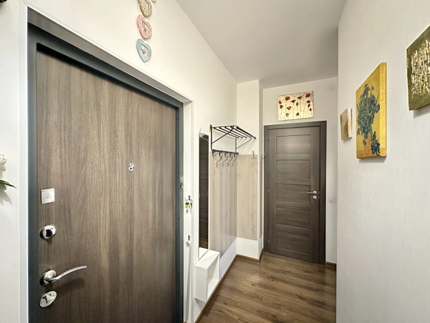 Купить двухкомнатную квартиру в районе Приморский в Санкт-Петербурге. Вариант № 8044418, 27, площадь -  квм, цена 19990000 рублей