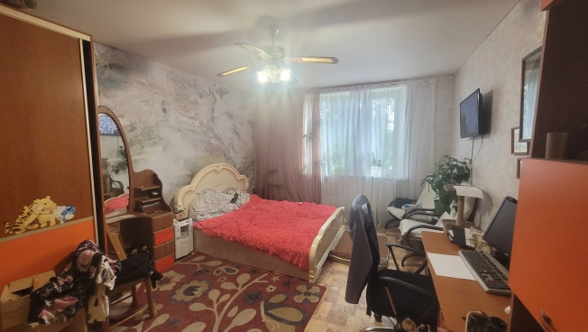 Купить трехкомнатную квартиру в районе Центральный в Калининграде. Вариант № 52517, 6, площадь -  квм, цена 5950000 рублей