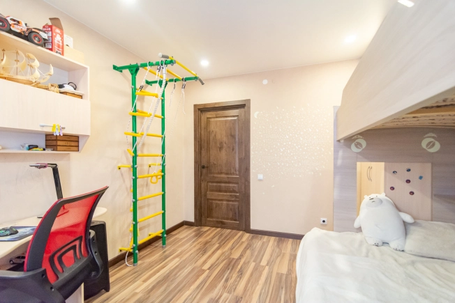 Купить трехкомнатную квартиру на улице проезд Алексея Афанасьева в Петрозаводске. Вариант № 16516, 12, площадь -  квм, цена 8750000 рублей