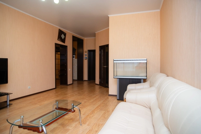 Купить двухкомнатную квартиру в Балакове. Вариант № 8909890, 16, площадь -  квм, цена 8000000 рублей