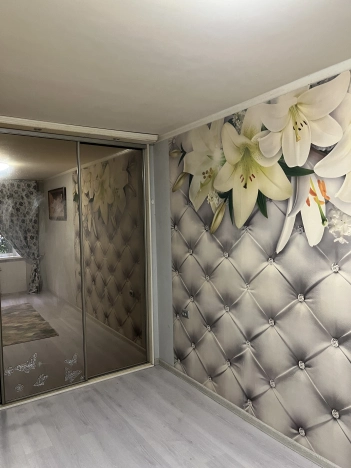 Купить двухкомнатную квартиру на улице Петухова в Новосибирске. Вариант № 1769944, 1, площадь -  квм, цена 3760000 рублей