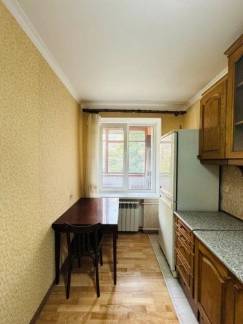 Купить квартиру в Москве. Вариант № 8534945, 7, площадь -  квм, цена 12699000 рублей