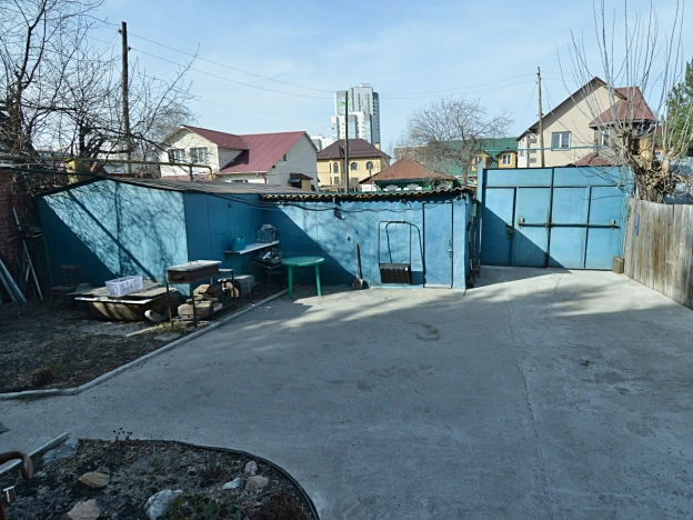 Купить дом у метро Березовая роща в Новосибирске. Вариант № 34689, 27, площадь -  квм, цена 12000000 рублей