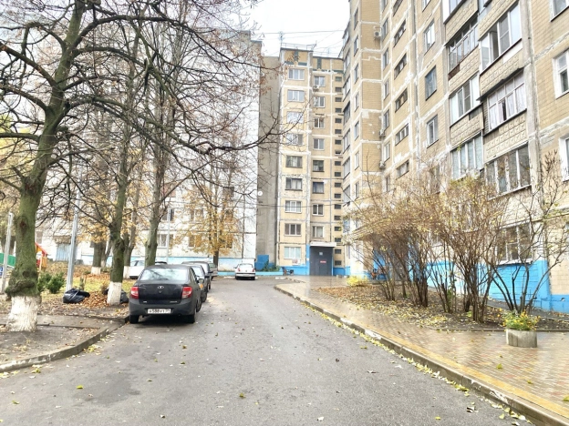 Купить квартиру в Белгороде. Вариант № 9739730, 22, площадь -  квм, цена 6100000 рублей