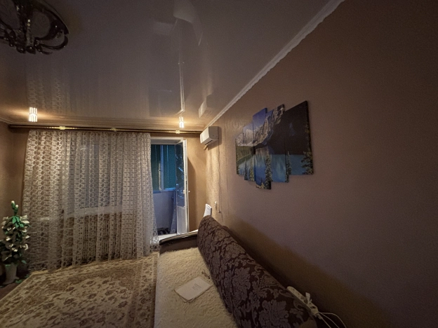 Купить однокомнатную квартиру на улице Садовая в Белгородской области. Вариант № 7246228, 1, площадь -  квм, цена 4699000 рублей