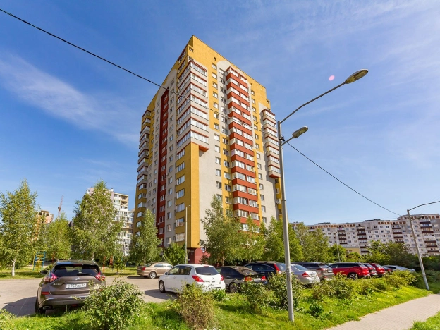 Купить трехкомнатную квартиру на улице Виллима Фермора в Калининграде. Вариант № 13209, 37, площадь -  квм, цена 8200000 рублей