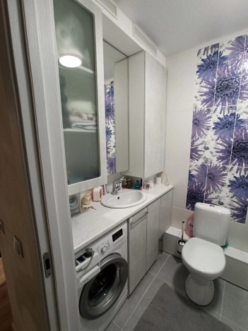 Купить двухкомнатную квартиру на улице Ворошилова в Ижевске. Вариант № 18325, 8, площадь -  квм, цена 5600000 рублей