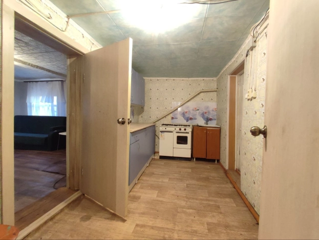 Купить дом на улице Набережная в Тюменской области. Вариант № 36310, 10, площадь -  квм, цена 1600000 рублей