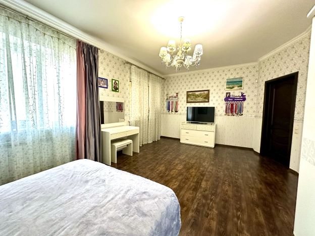 Купить дом в Краснодаре. Вариант № 44952, 13, площадь - квм, цена 44440000.0000 рублей