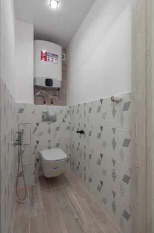 Купить двухкомнатную квартиру на улице Майская в Вологодской области. Вариант № 5447817, 17, площадь -  квм, цена 7900000 рублей