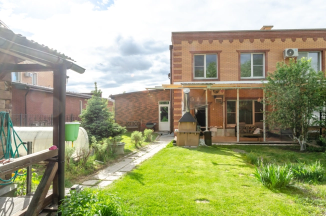 Купить таунхаус в Новосибирске. Вариант № 46112, 39, площадь -  квм, цена 19499000 рублей