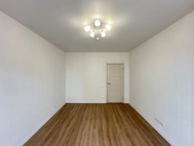 Купить квартиру в Москве. Вариант № 10022586, 19, площадь -  квм, цена 27800000 рублей