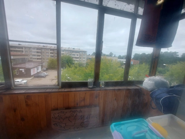 Купить трехкомнатную квартиру в Микрорайоне 29-й, Ангарск в Ангарске. Вариант № 1936246, 10, площадь -  квм, цена 4150000 рублей