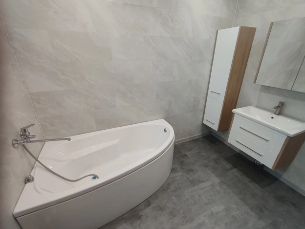 Купить дом в Москве. Вариант № 6060611, 8, площадь -  квм, цена 6800000 рублей