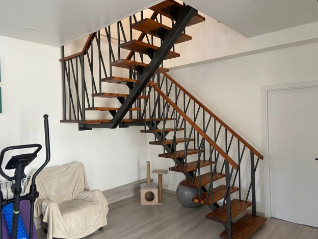 Купить дом на улице Белокаменная в Улан-Удэ. Вариант № 30657, 14, площадь -  квм, цена 23000000 рублей