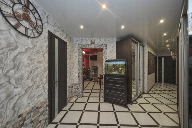 Купить трехкомнатную квартиру в Рязанской области. Вариант № 7781711, 13, площадь -  квм, цена 8300000 рублей