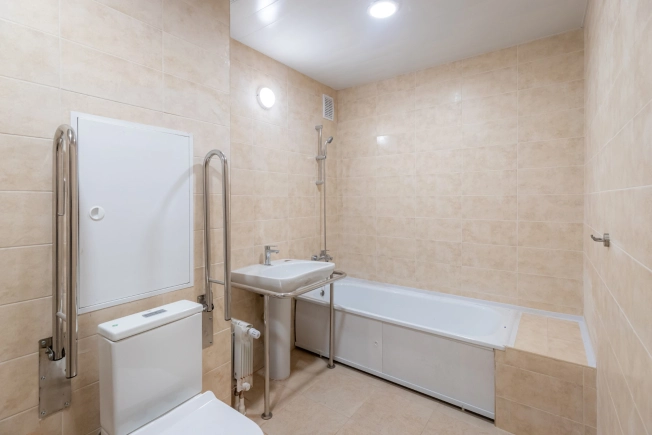 Купить квартиру в Москве. Вариант № 6277535, 3, площадь -  квм, цена 18950000 рублей