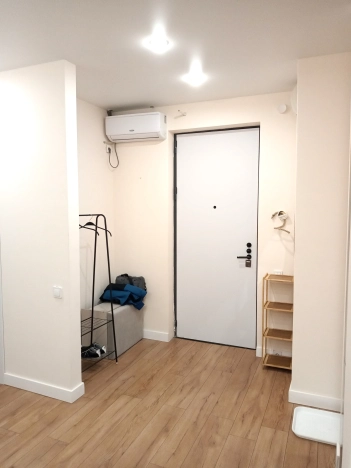 Купить квартиру в Москве. Вариант № 6156724, 9, площадь -  квм, цена 18300000 рублей