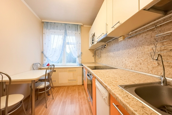 Купить квартиру на улице Андропова в Петрозаводске. Вариант № 10236344, 1, площадь -  квм, цена 5000000 рублей