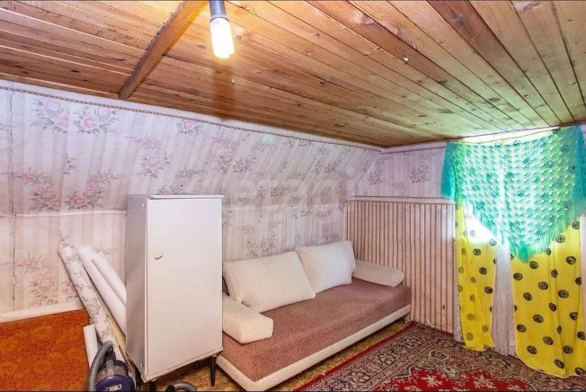 Купить дом на улице Набережная в Тюменской области. Вариант № 6943035, 4, площадь -  квм, цена 2000000 рублей