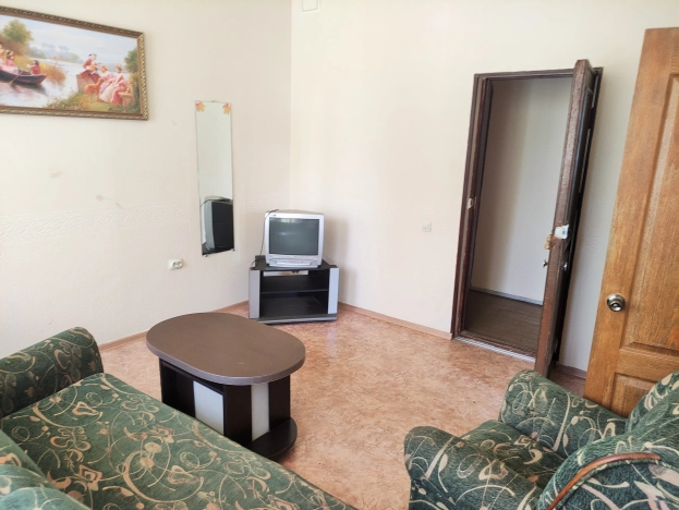 Купить помещения под гостиницу в Иванове. Вариант № 15056, 13, площадь -  квм, цена 14000000 рублей