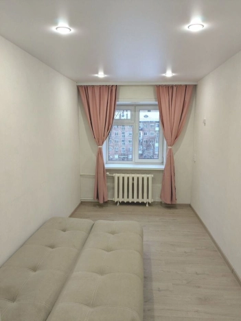 Снять квартиру в Новосибирске. Вариант № 10206938, 9, площадь -  квм, цена 36000 рублей