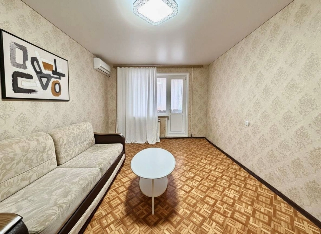 Купить квартиру на улице Свердлова в Балакове. Вариант № 9110023, 1, площадь - квм, цена 3200000 рублей