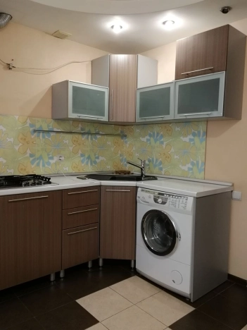 Купить однокомнатную квартиру в районе Ворошиловский в Волгограде. Вариант № 8410254, 11, площадь -  квм, цена 6599000 рублей