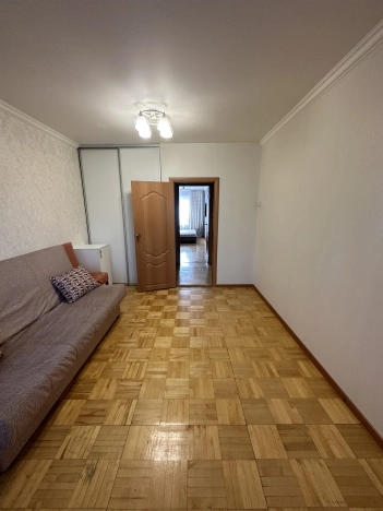 Купить двухкомнатную квартиру на улице Ворошилова в Ижевске. Вариант № 3008, 3, площадь -  квм, цена 3280000 рублей