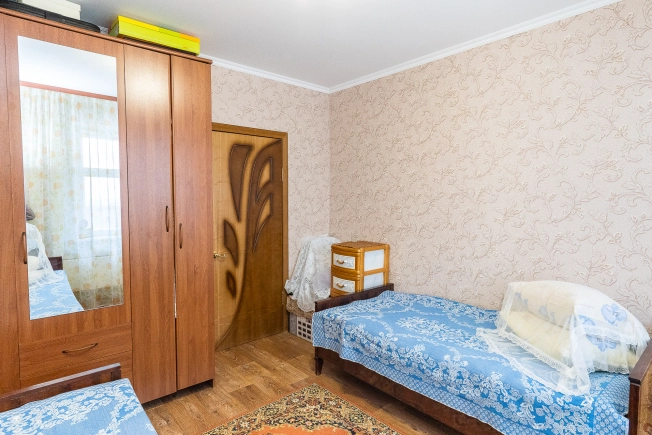 . Вариант № 9614242, 9, площадь - 77 квм, цена 6200000 рублей