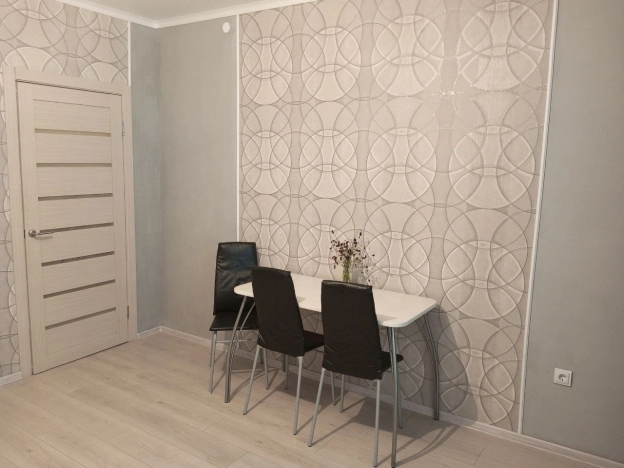 Купить квартиру в Тобольске. Вариант № 2077713, 5, площадь -  квм, цена 7200000 рублей