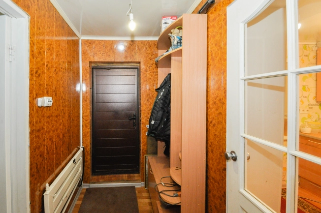 Купить дом в районе Калининский в Новосибирске. Вариант № 54292, 28, площадь -  квм, цена 8900000 рублей