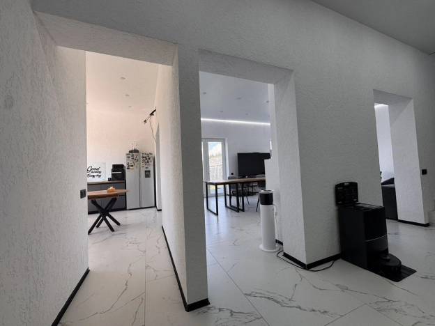 Купить дом в Санкт-Петербурге. Вариант № 2962771, 18, площадь -  квм, цена 29900000 рублей