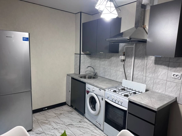 Снять квартиру в Стерлитамаке. Вариант № 9265329, 1, площадь -  квм, цена 30000 рублей