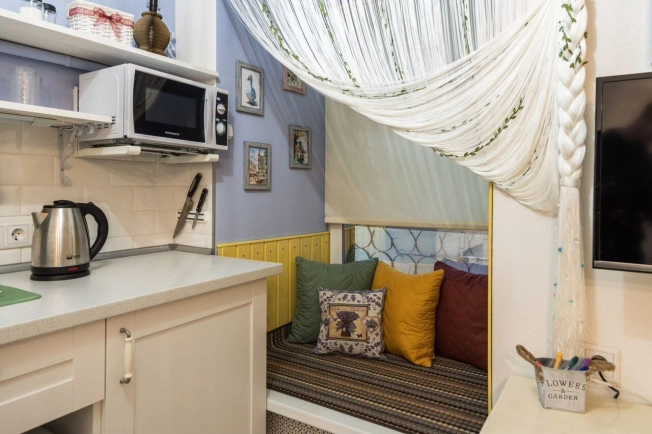 Купить однокомнатную квартиру у метро Садовая в Санкт-Петербурге. Вариант № 58529, 18, площадь -  квм, цена 16200000 рублей