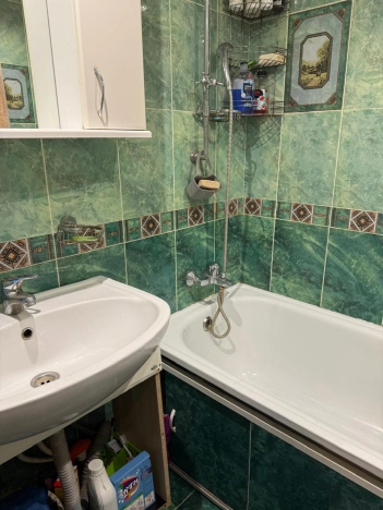 Купить квартиру в Луховицах. Вариант № 5821275, 4, площадь -  квм, цена 3750000 рублей